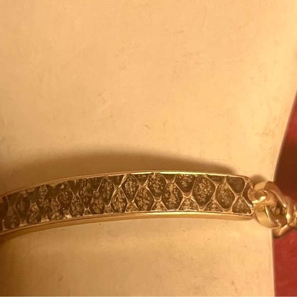 Sam Edelman NWWT Nickel & Gold Tone W/Genuine Leather ID Inspired Bracelet - Picture 9 of 15